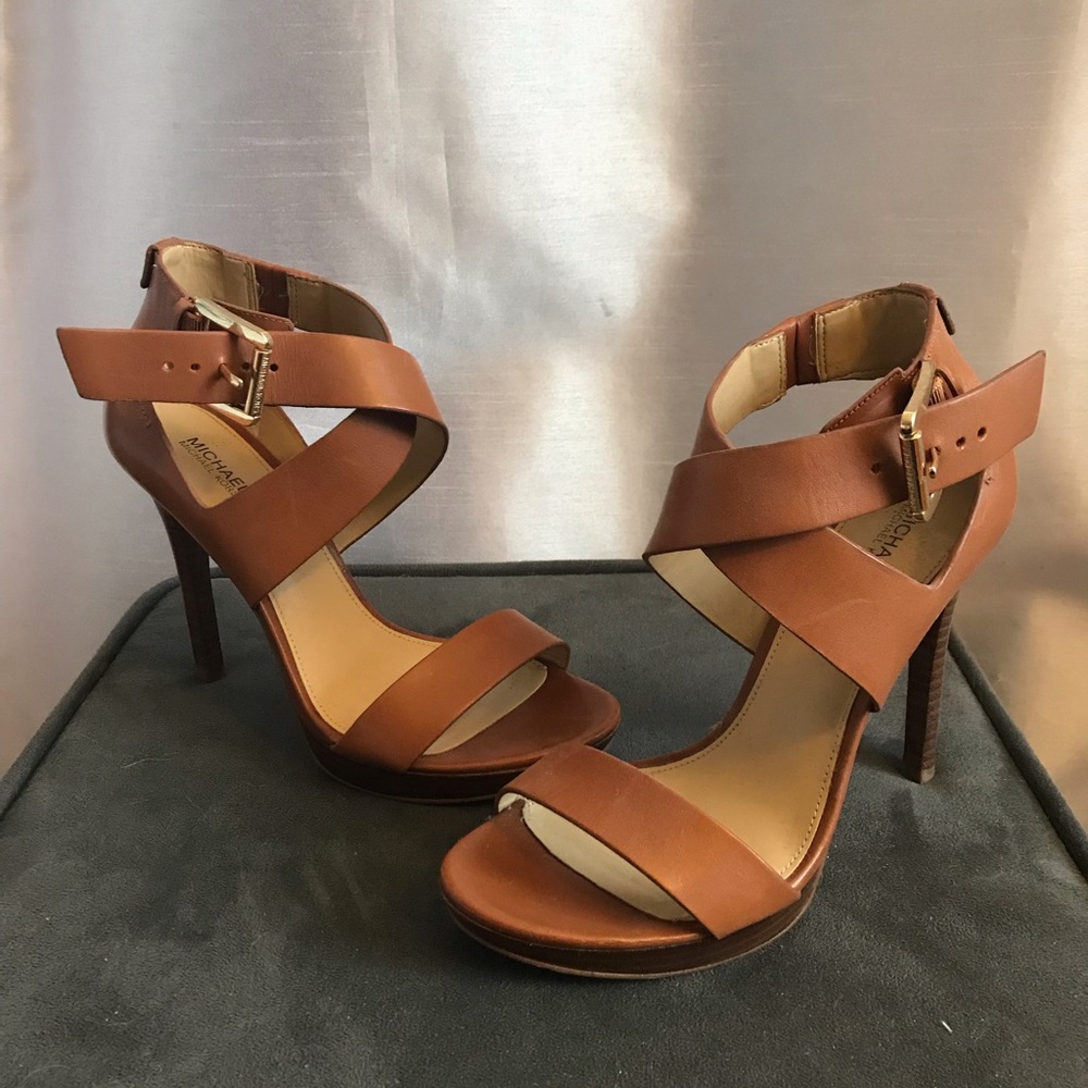 Michael Kors Tan Heels
